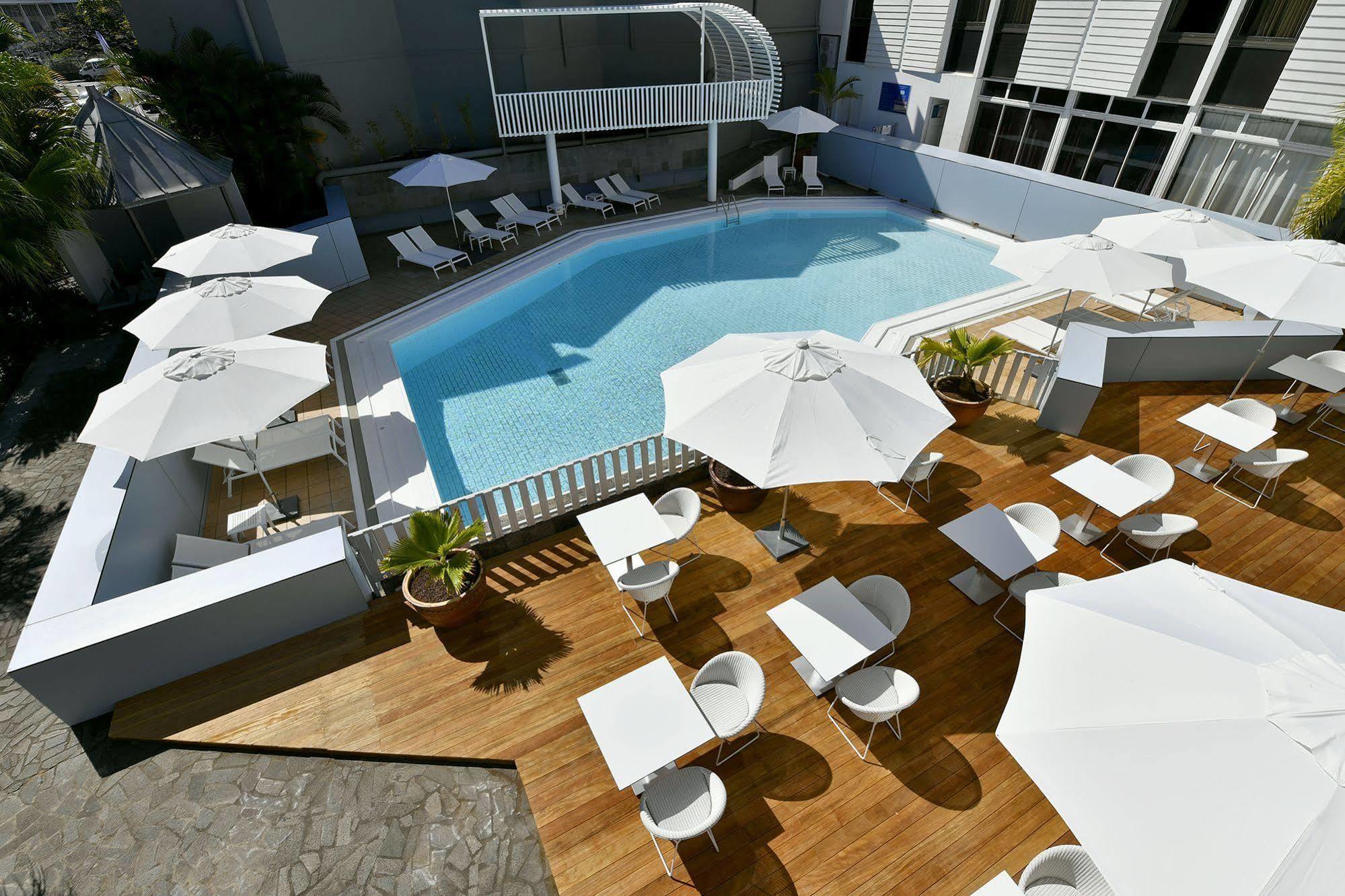 Hotel Le Saint Denis Exterior photo